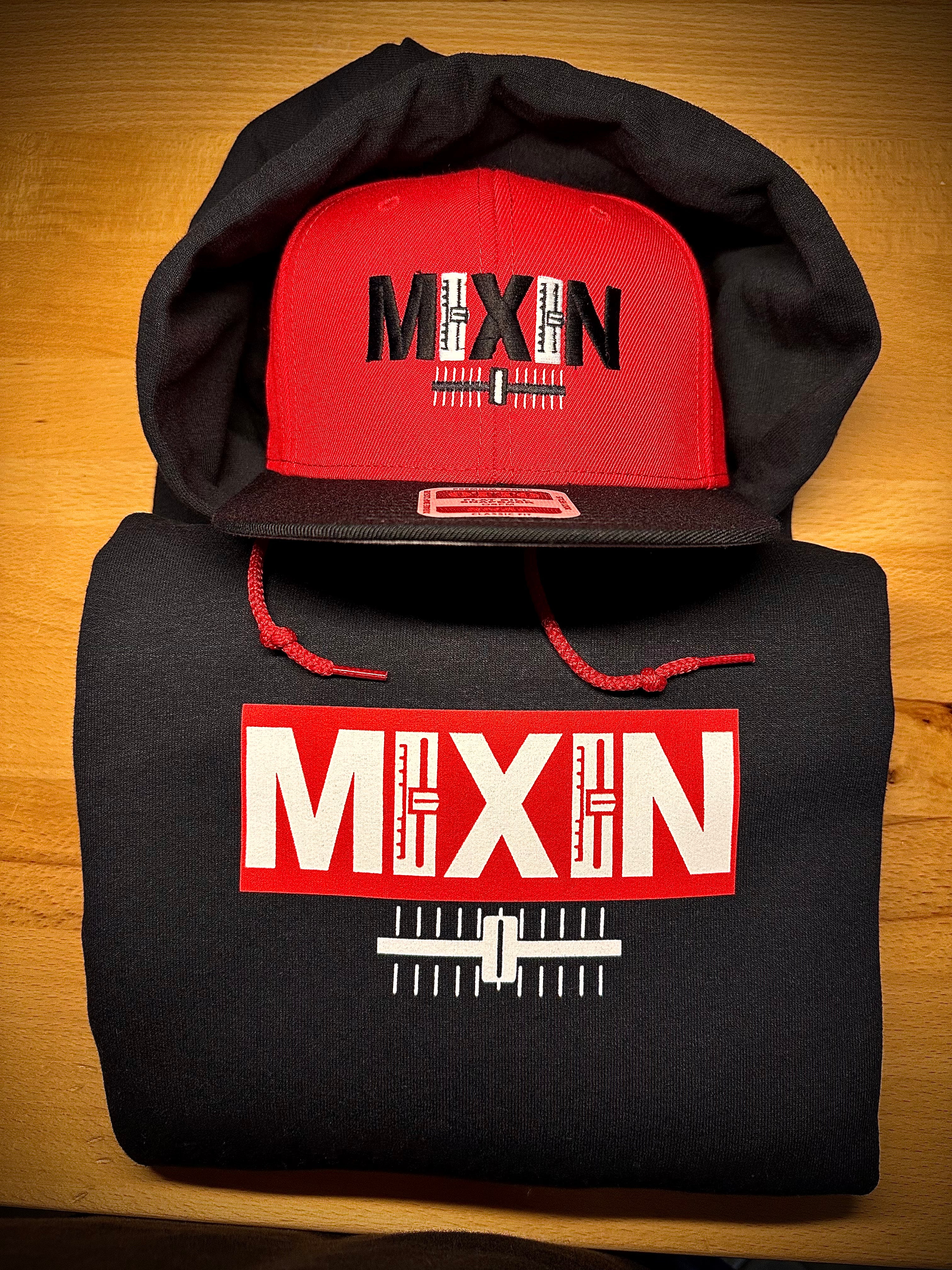 Framed Mixin Set -Red & Black